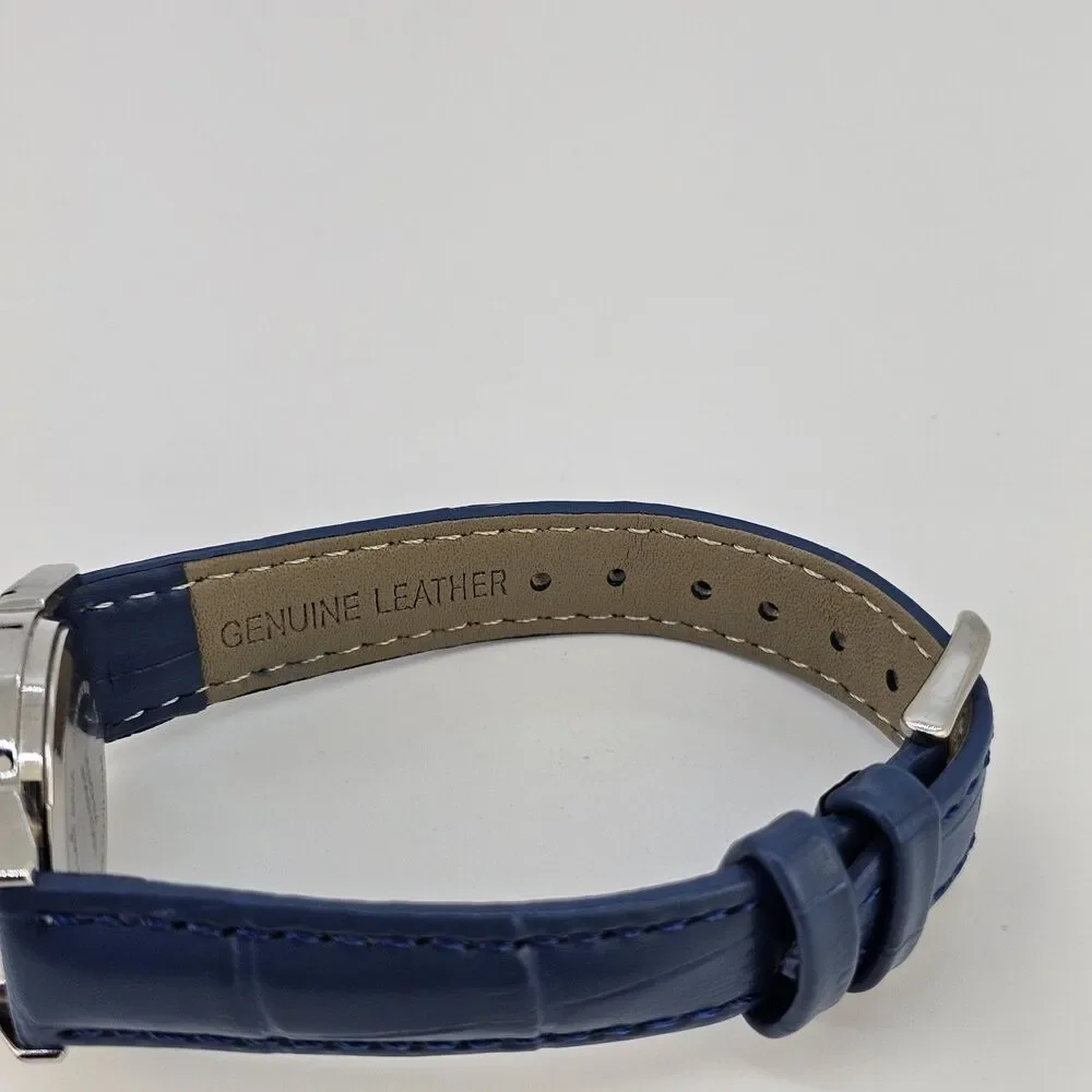 28MM Women Watch White Dial New‎ Blue Leather Bands New Battery READ DESCRIPTION